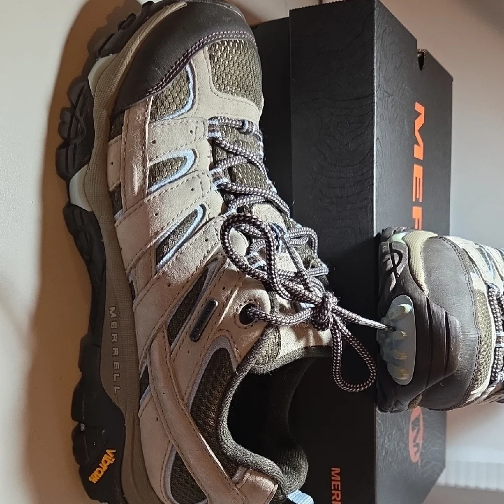 Merrell Women's Moab 2 WP Brindle Shoes - Tan and Gray 10.5 - Picture 2 of 8